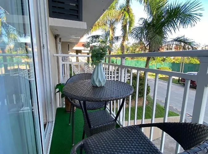 Amani 133,3 Minutes To Airport,with Gym & Pool,fast Wi-fi, Free Netflix Apartment
